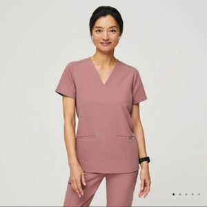 FIGS NWT Mineral Mauve Casma Top Large